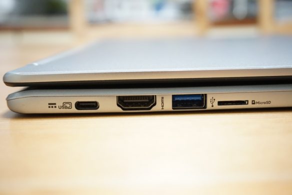 Chromebook R13