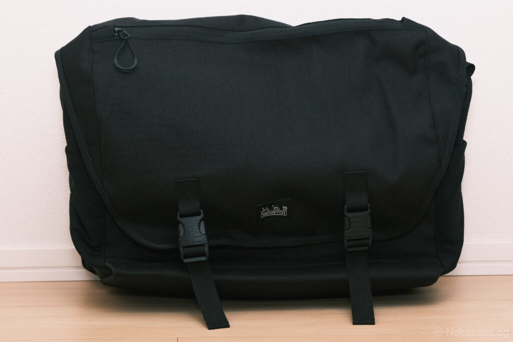 レビューBROMPTON Messenger Bag 23L】通勤に最適なフロントバッグ！体 