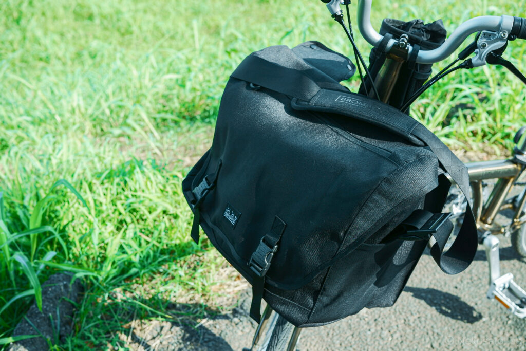 レビューBROMPTON Messenger Bag 23L】通勤に最適なフロントバッグ！体