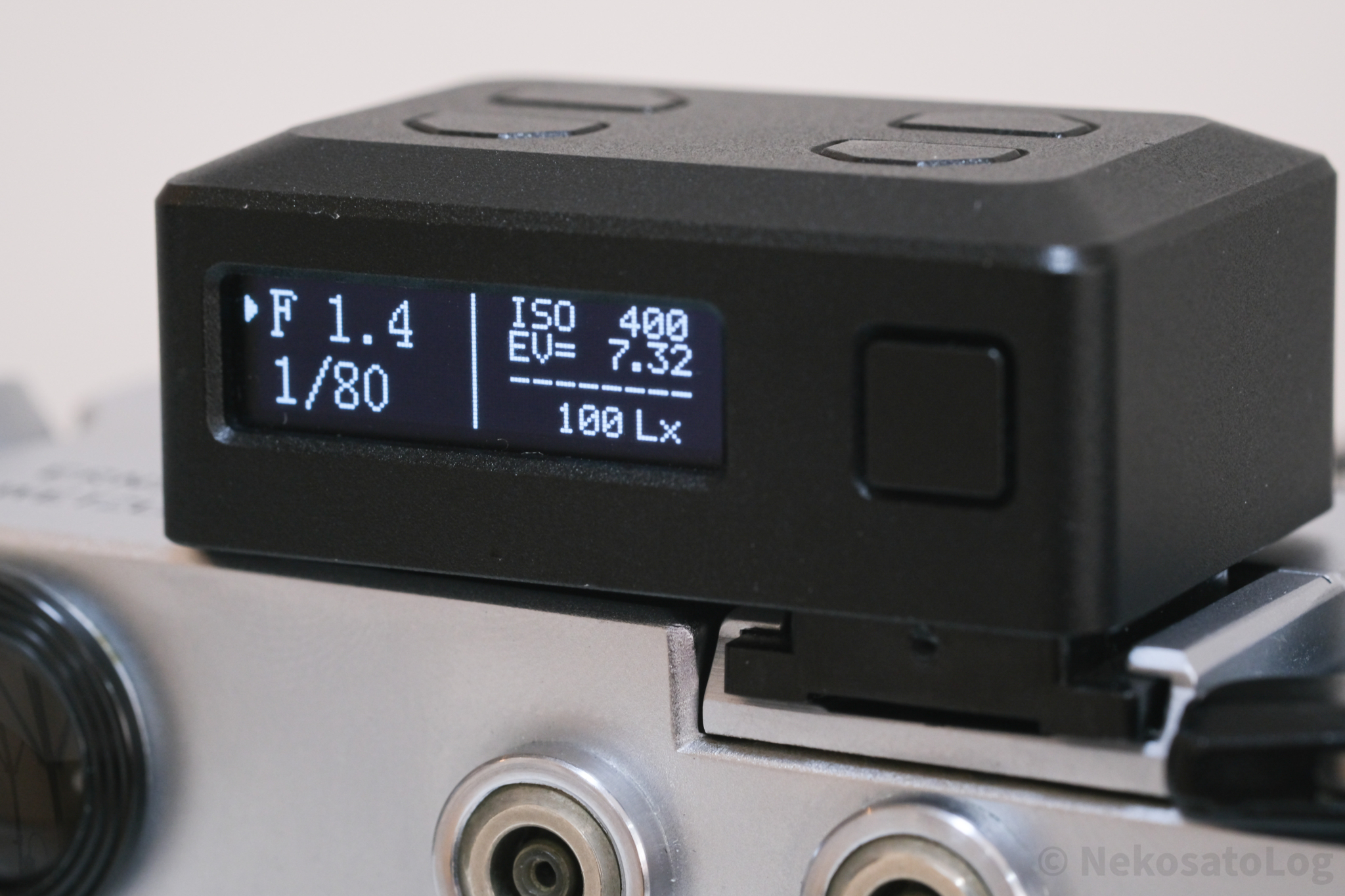 【レビュー KEKS 露出計 LIGHT METER EM01】精度もバツグン！フィルムカメラにおすすめなコンパクト露出計 NekosatoLog