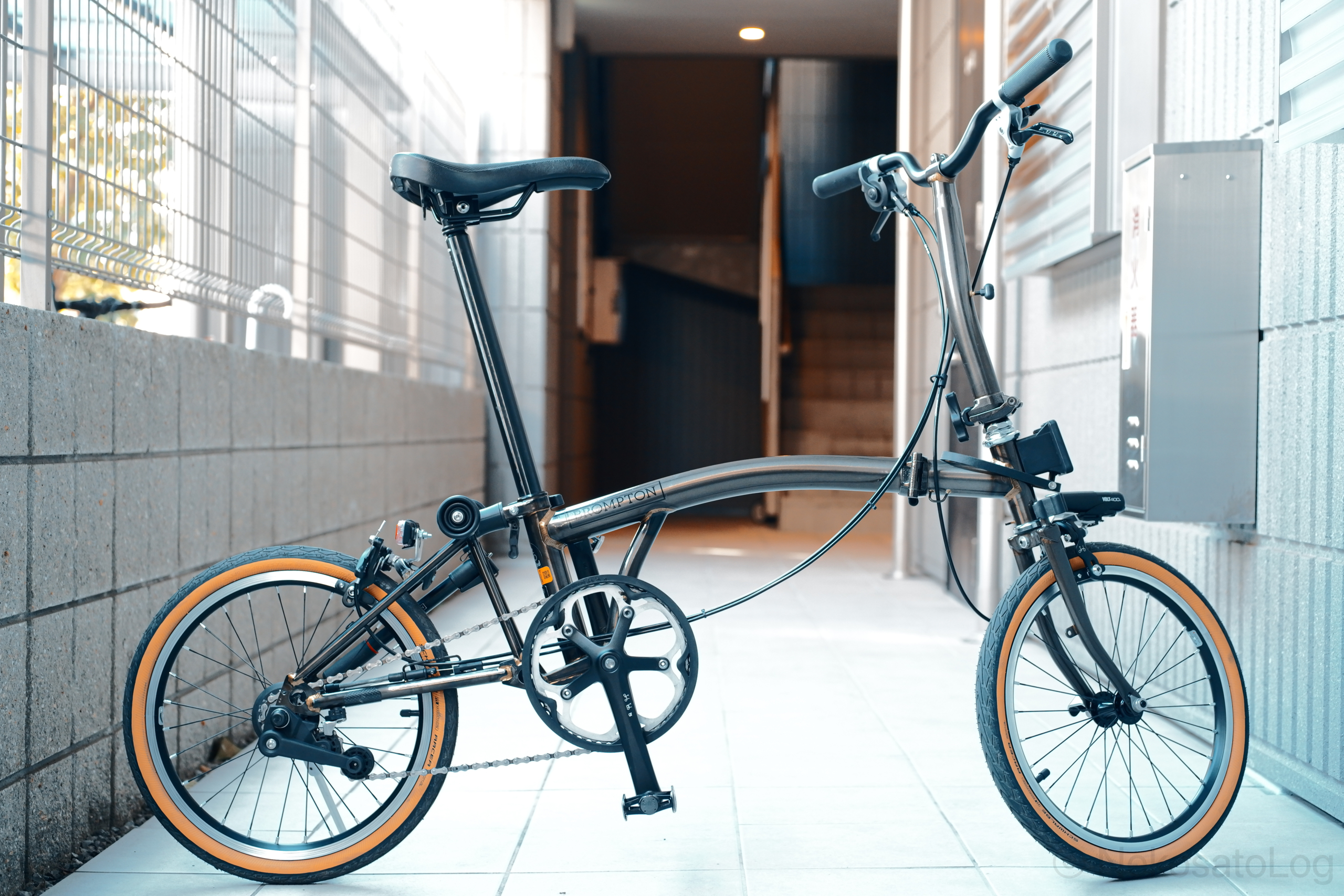 BROMPTON M6RをEタイプ化と2速化へ！全体の雰囲気をブラックへ