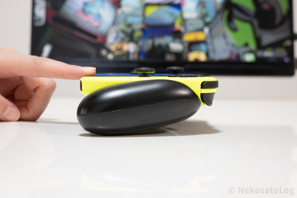 Switch無線コントローラーのジャイロセンサーの補正を減らす方法 水平にすることが大事 Nekosatolog